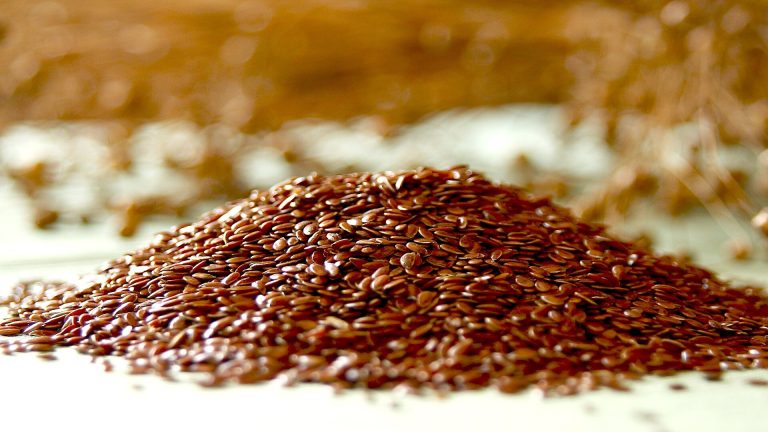 طریقه مصرف بذر کتان برای لاغری شکم