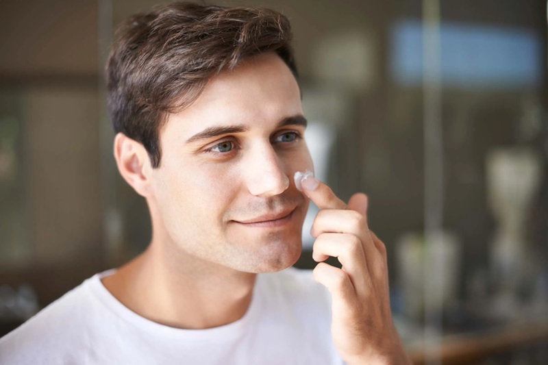 چطور از ضدآفتاب درست استفاده کنیم؟