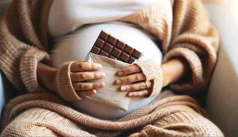مصرف شکلات تلخ توسط بانوان باردار