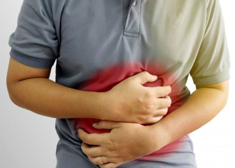 علائم پنهان زخم معده که ممکن است نادیده بگیرید