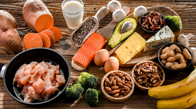 کمبود ویتامین B12 و تأثیر آن بر ناخنها