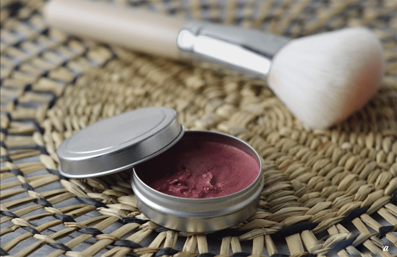 رنگ رژگونه براساس رنگ پوست صورت