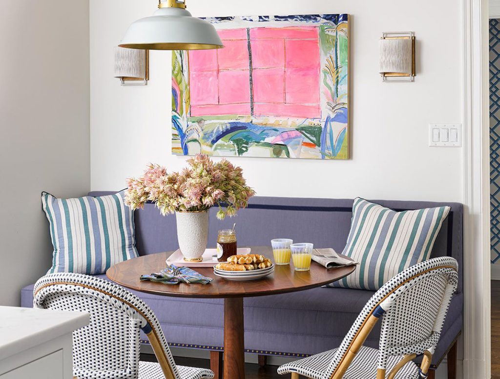 چرا بعد از خوردن غذا شکم باد میکند؟ علت‌ها و راه‌حل‌های ساده برای جلوگیری از نفخ شکم