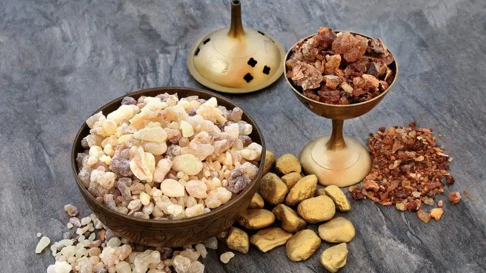 چه کسانی نباید کندر بخورند؟